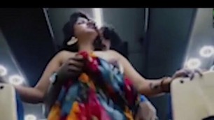 Indian Sexy Aunty Fucking Ass with Stranger In Bus