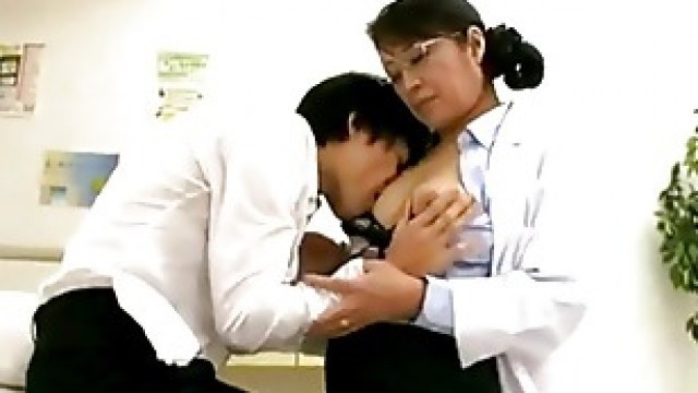 VKO-1826 japanese teacher 保健室の熟女先生